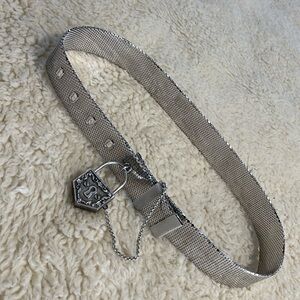 Whiting and Davis metal belt